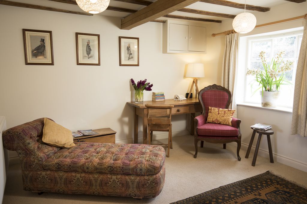 Ivy Cottage gallery - Gallery