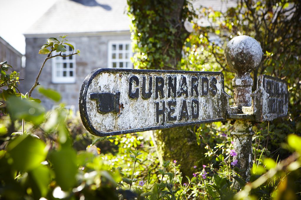 The Gurnard's Head gallery - Gallery