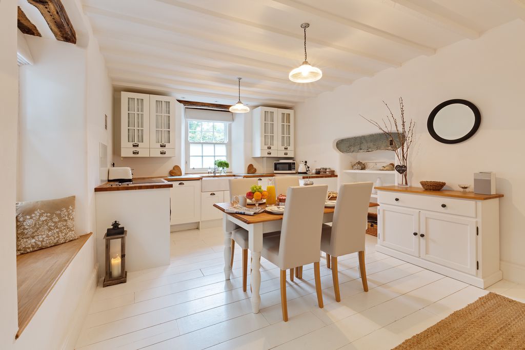 Coachman's House gallery - Gallery