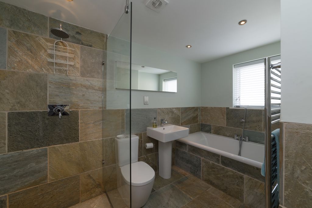 Bathroom at La Folie