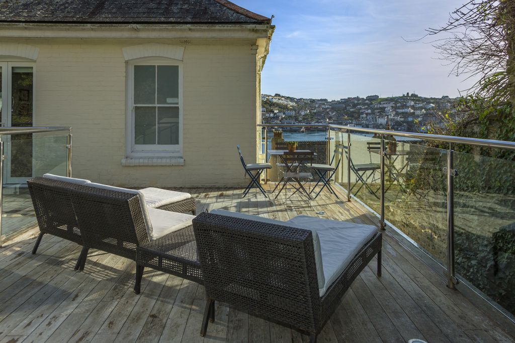 Exterior balcony in the sun