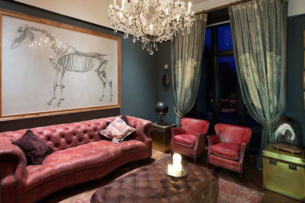 The stylish library at Glazebrook House Hotel in Devon