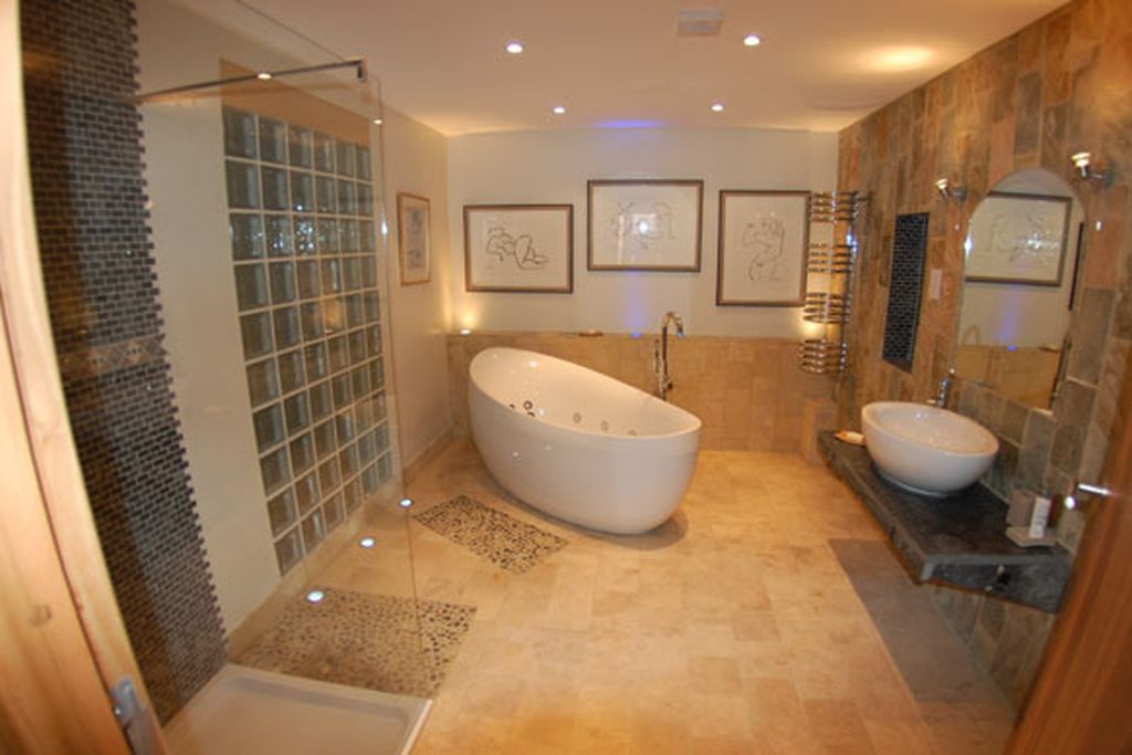 Master ensuite with luxury bathroom and shower