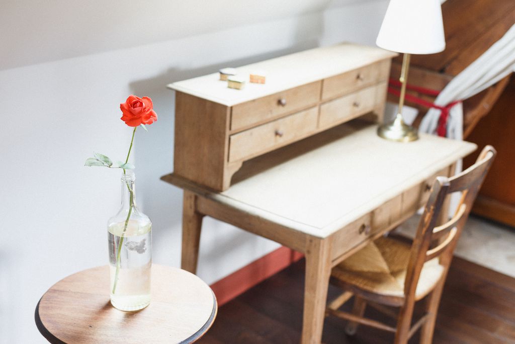 Writing desk with flower