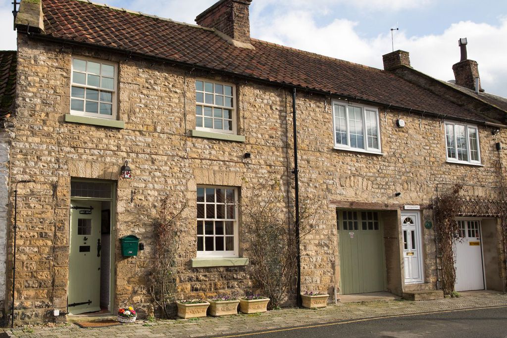 Lumley Cottage gallery - Gallery