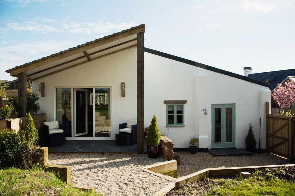 Burrow Wood Farm Devon, exterior view of the property