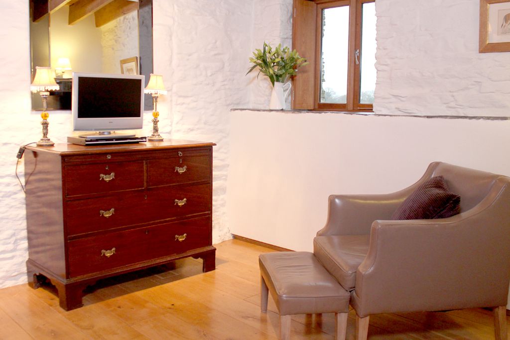 Relaxed living area with televison