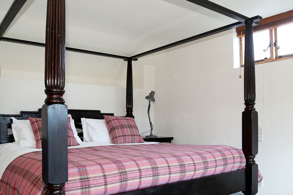Drover’s Cottage gallery - Gallery