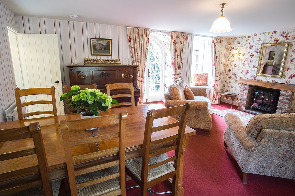 The Garden Cottage gallery - Gallery