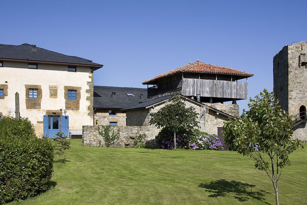 La Torre de Villademoros gallery - Gallery
