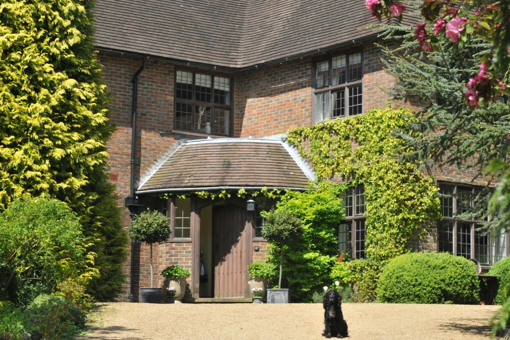 Beacon Hall House - Gallery