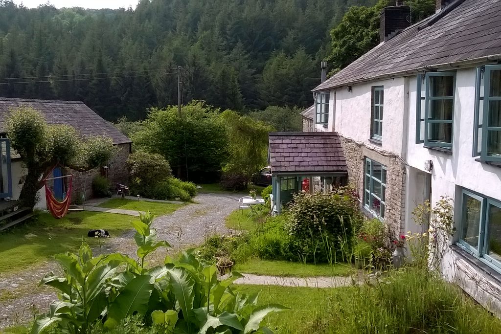 Mill Stream Cottage & The Wren’s Nest gallery - Gallery