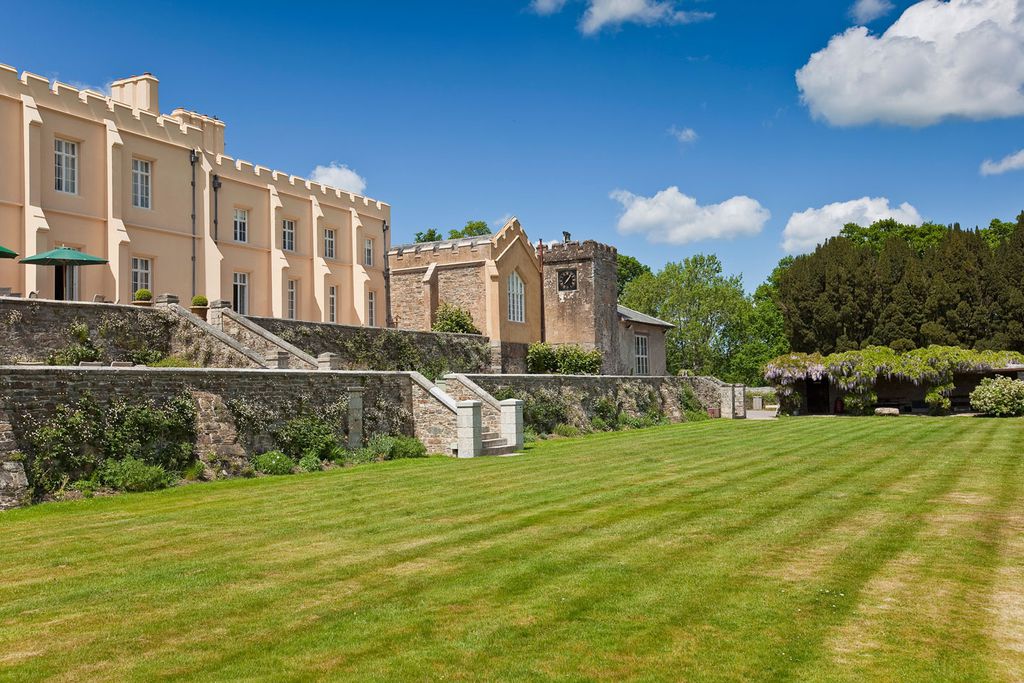 Pentillie Castle gallery - Gallery