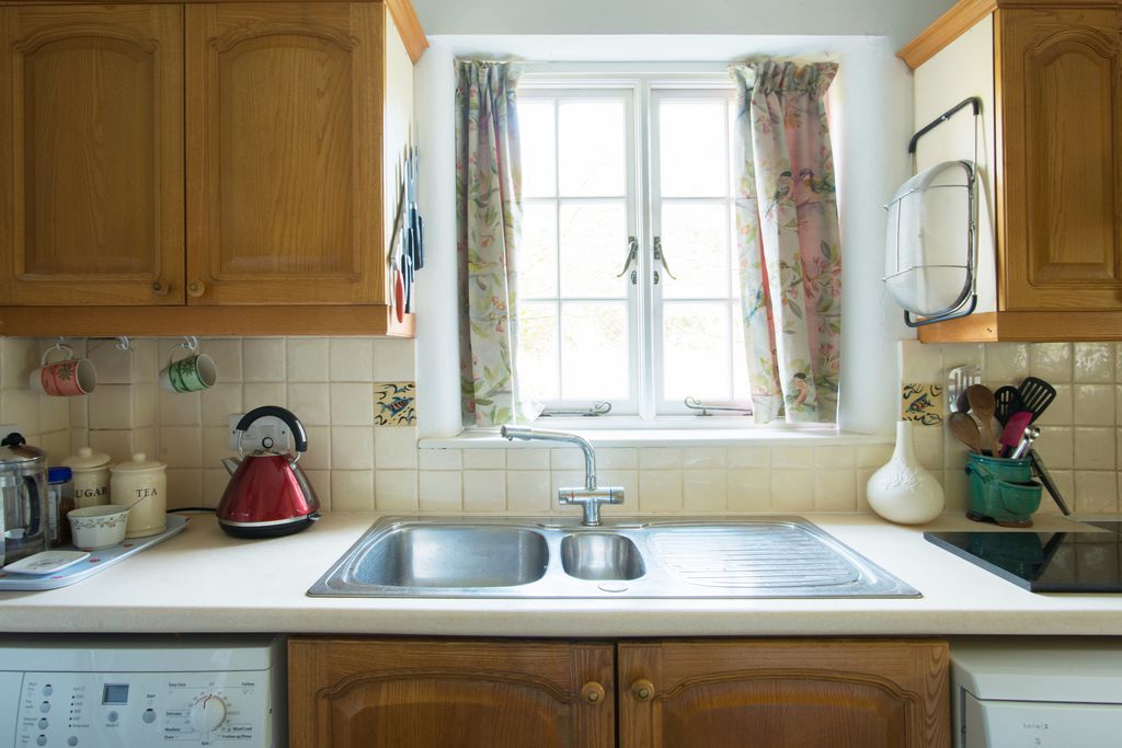 Philham Water Cottage gallery - Gallery