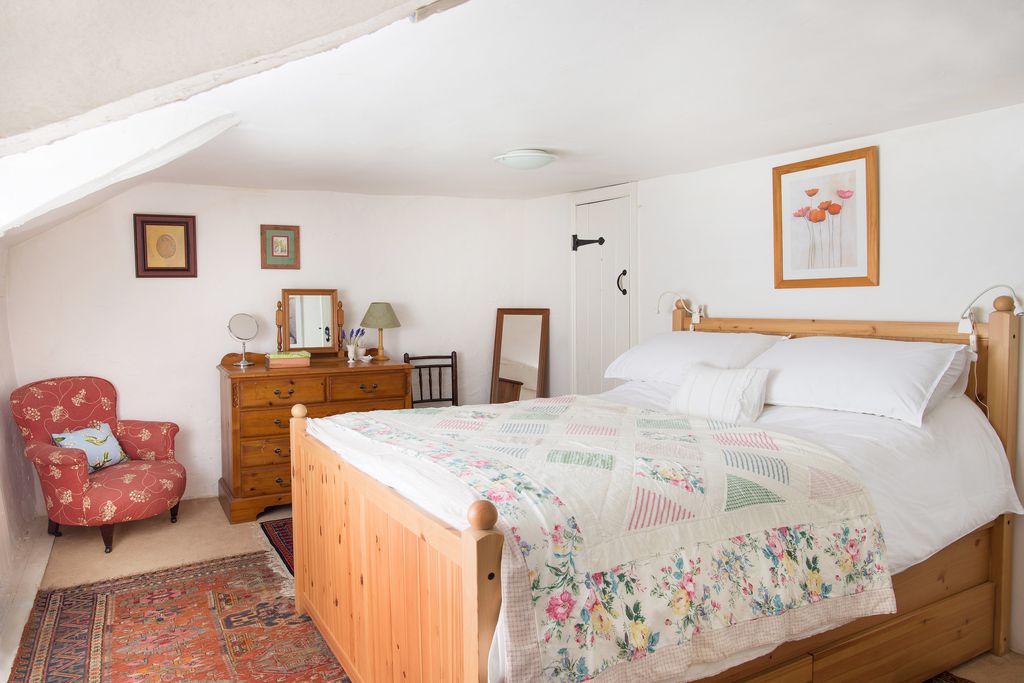 Philham Water Cottage gallery - Gallery