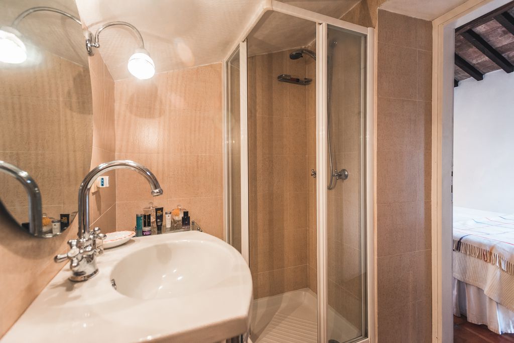 La Marchesa - Gallery