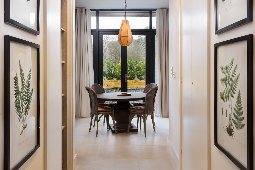 Waterside, Riverside Terrace gallery - Gallery