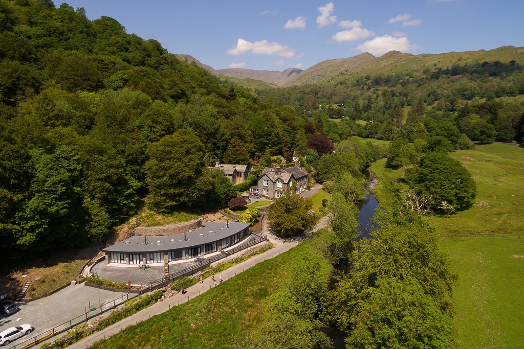 Rivers Edge, Riverside Terrace - Gallery