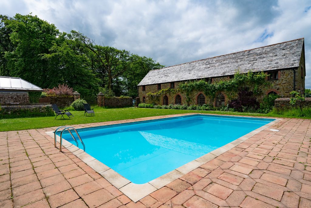 The Old Rectory Pyworthy gallery - Gallery