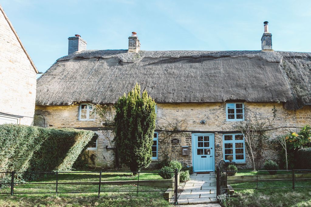 Yarrow Cottage gallery - Gallery
