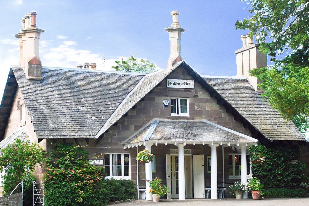 The Meikleour Arms gallery - Gallery