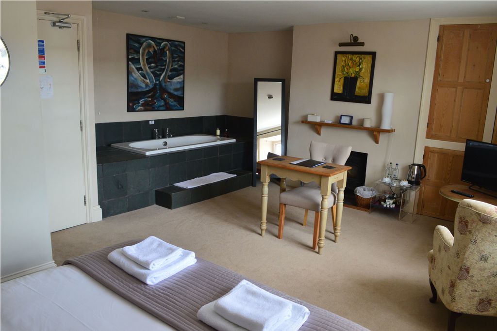 The Lamb Inn gallery - Gallery