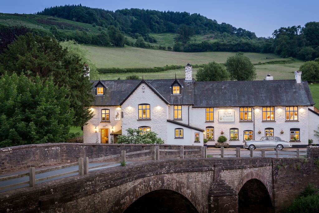 The Bell at Skenfrith - Gallery