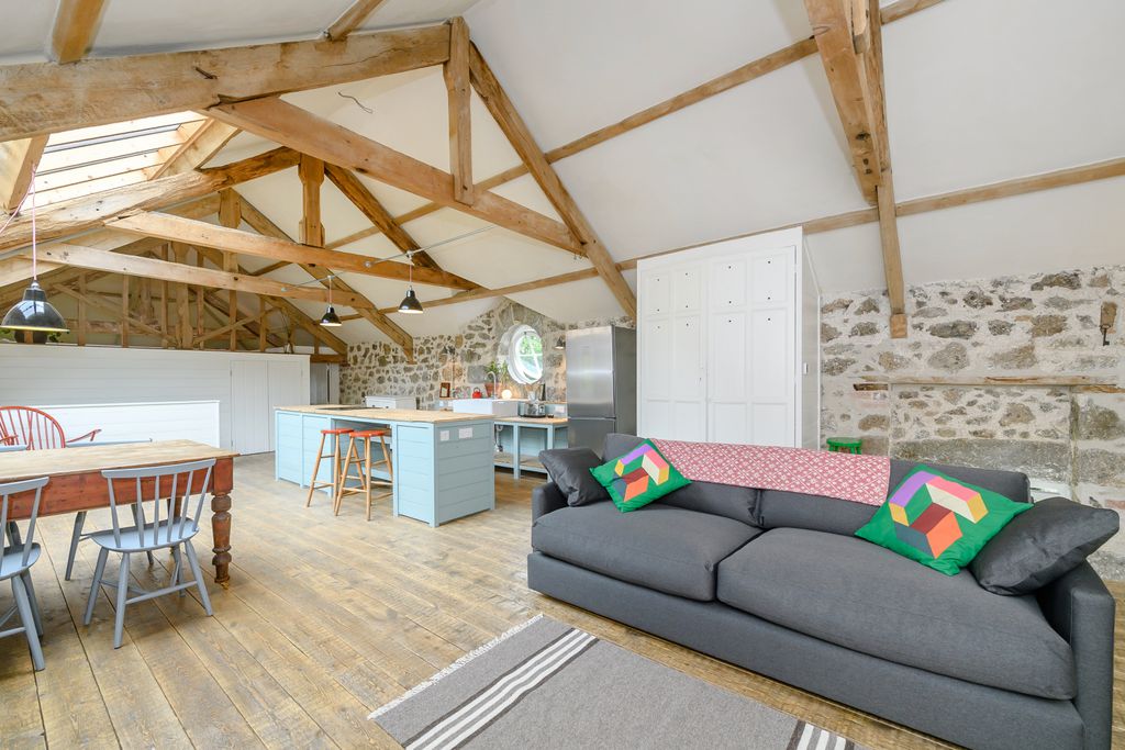 Uphill Coach House - Gallery