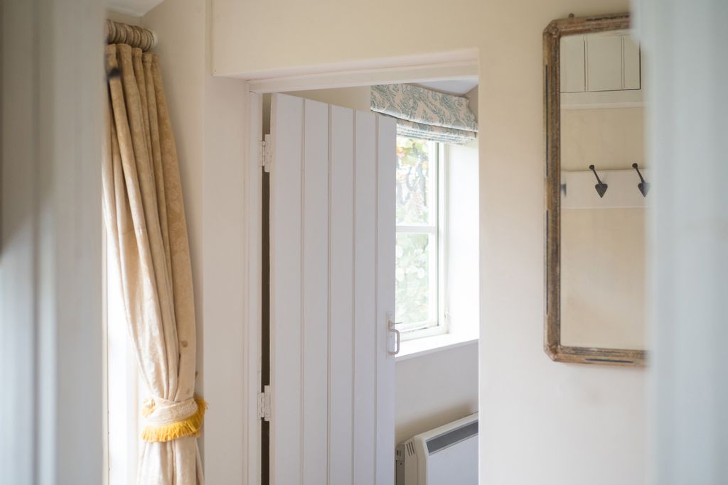 The Little Coach House gallery - Gallery