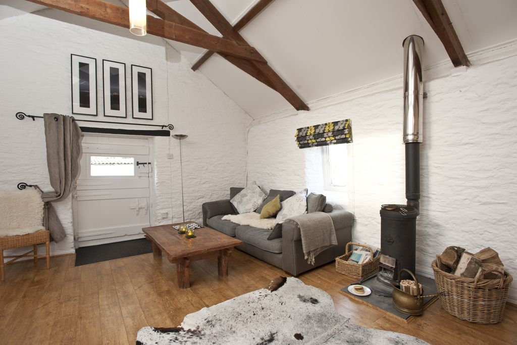 The Old Barn, Lower Tresithick Farm gallery - Gallery