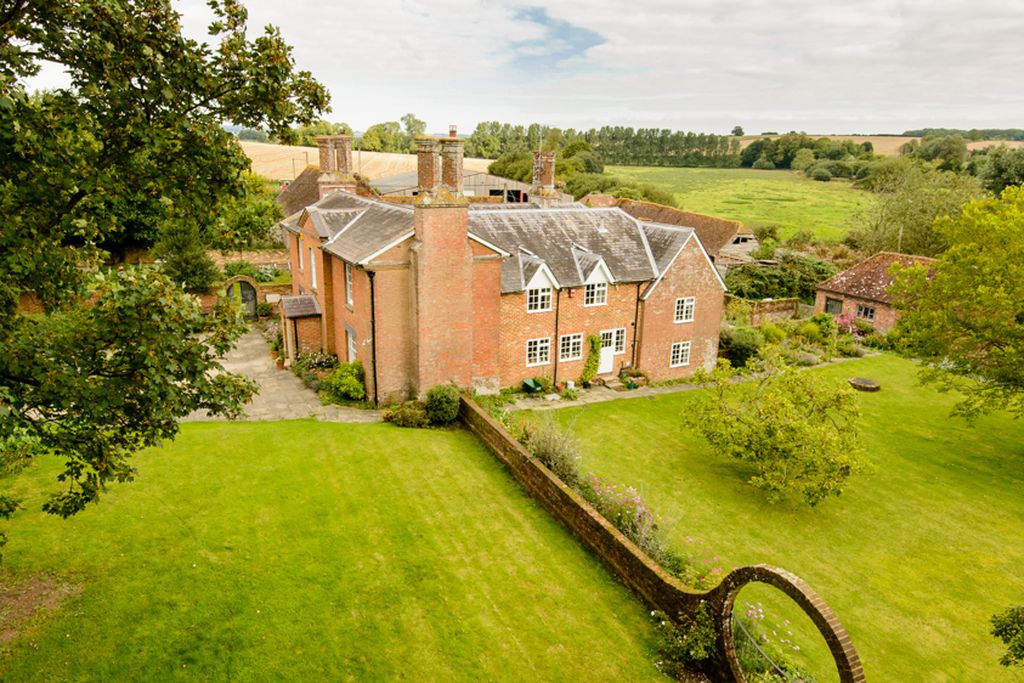 All Hallows Farmhouse gallery - Gallery
