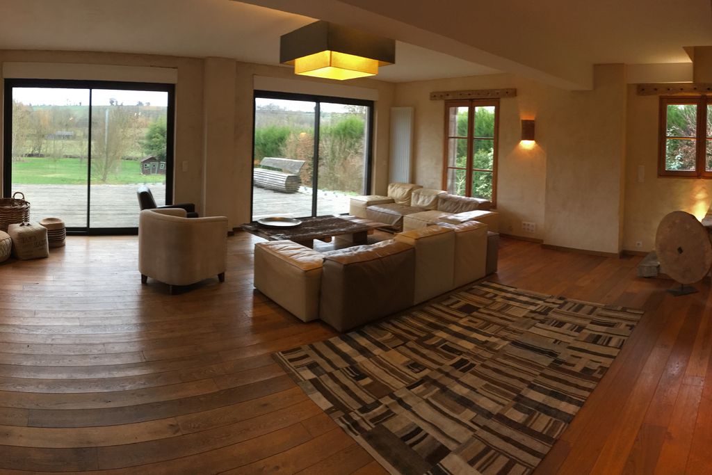 Le Gravier gallery - Gallery