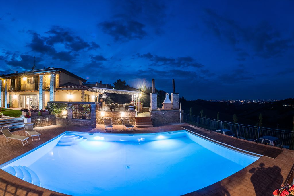 Acetaia Sereni gallery - Gallery