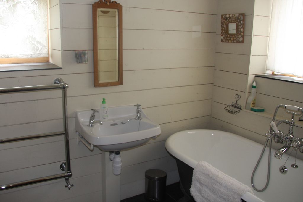 5 & 6 Porth Farm Cottages gallery - Gallery