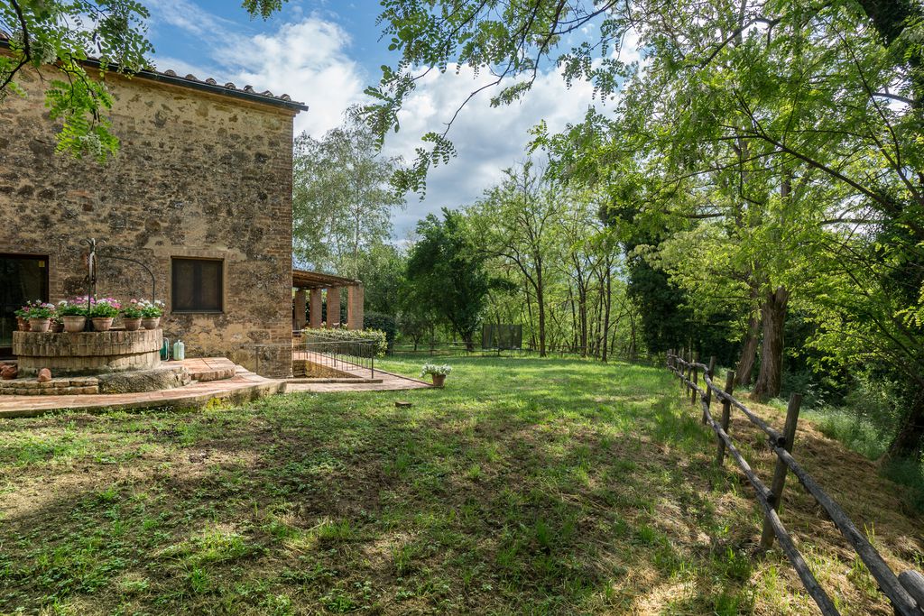Cortile del Pozzo gallery - Gallery