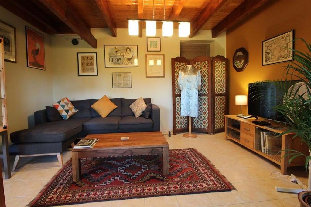 Beaux Souvenirs gallery - Gallery