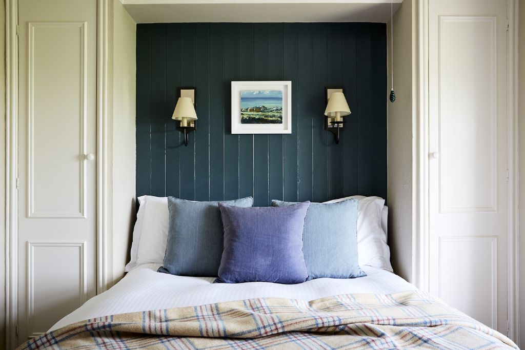 The Gurnard's Head gallery - Gallery