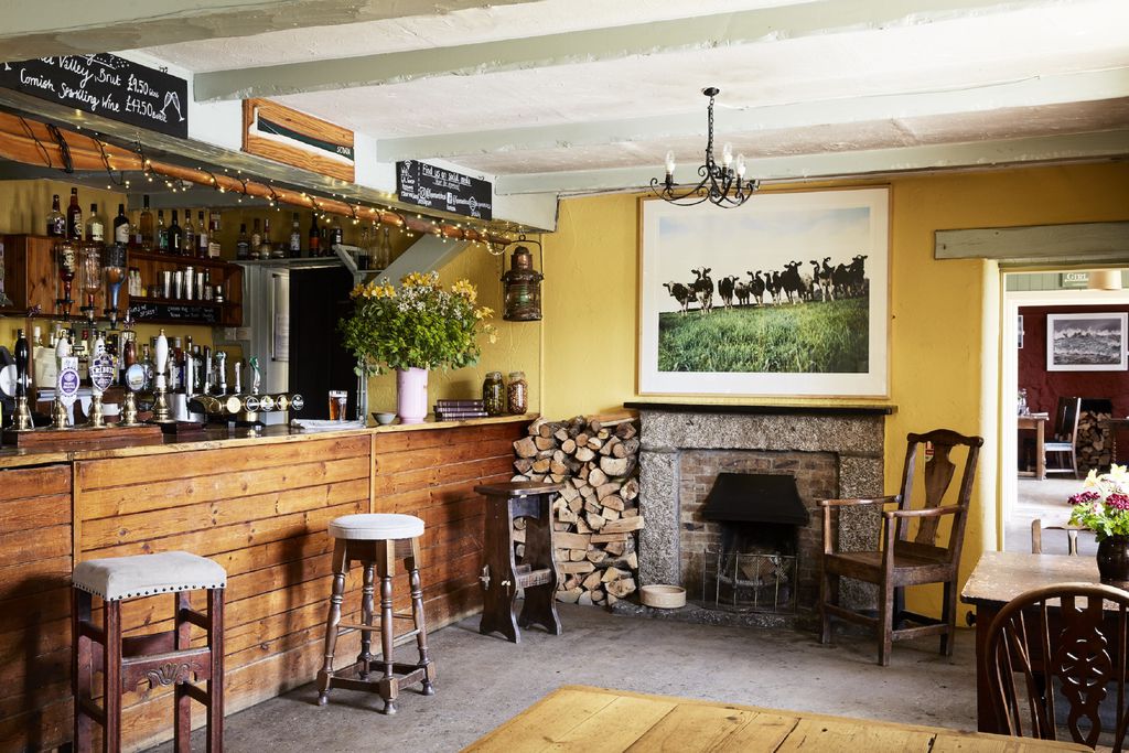 The Gurnard’s Head gallery - Gallery