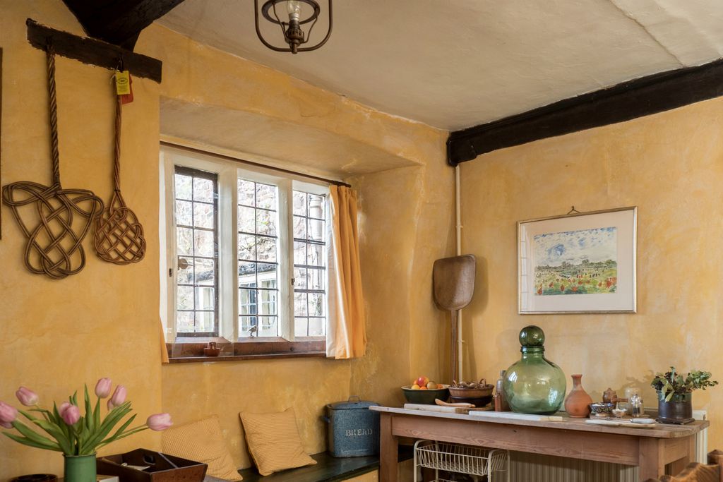 The Old Priory gallery - Gallery