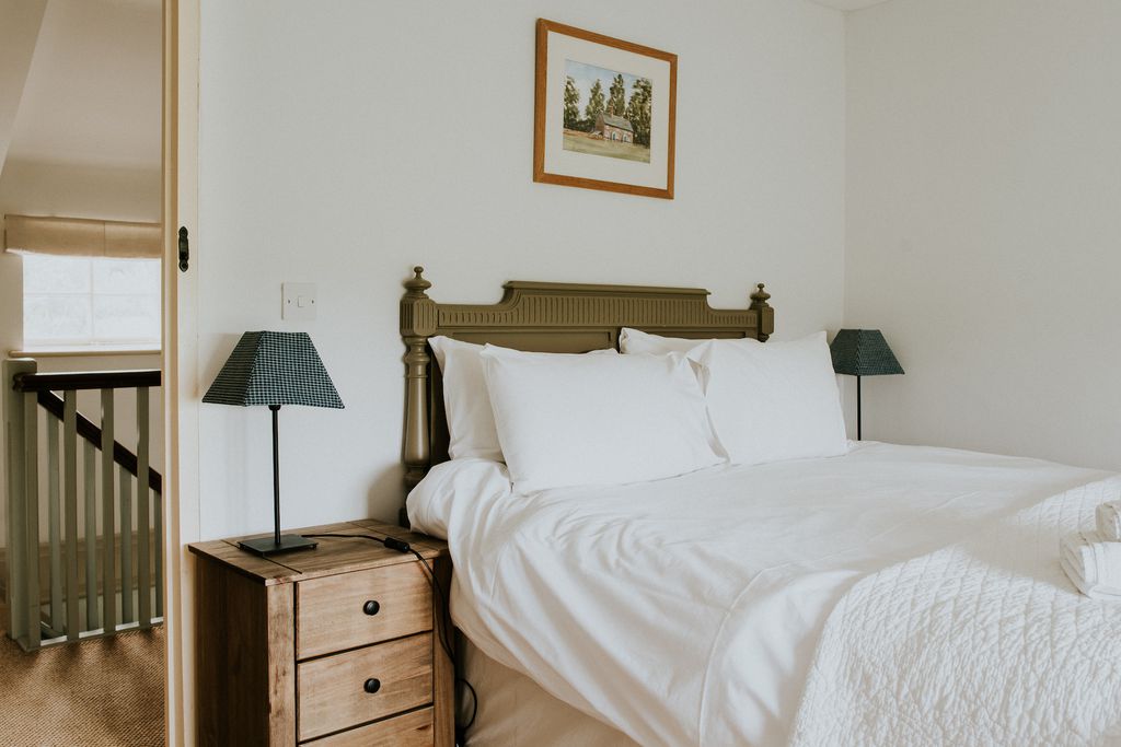 Plum Apple Cottage Sawday S