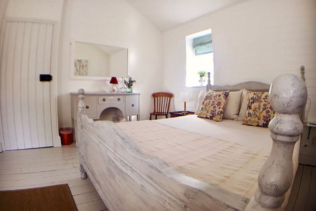 The Cottage at Castle Hill House gallery - Gallery