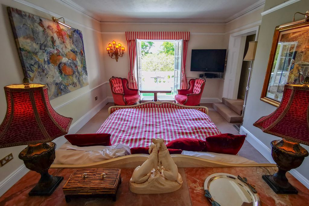 Places To Stay In Dorset Self Catering Hotels B Bs Inns