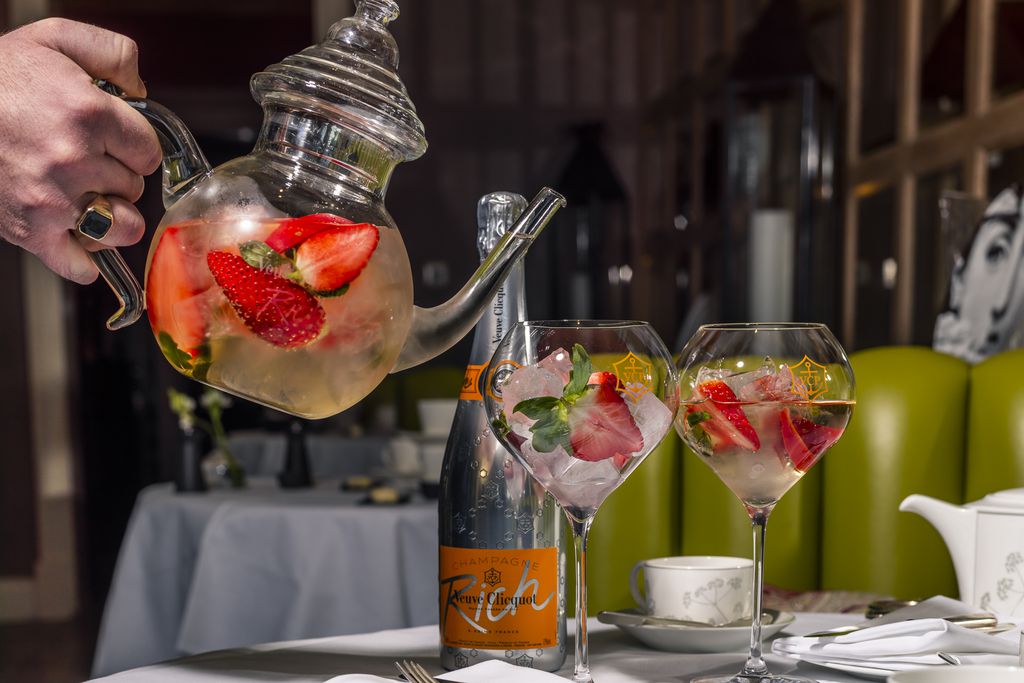 Chewton Glen gallery - Gallery