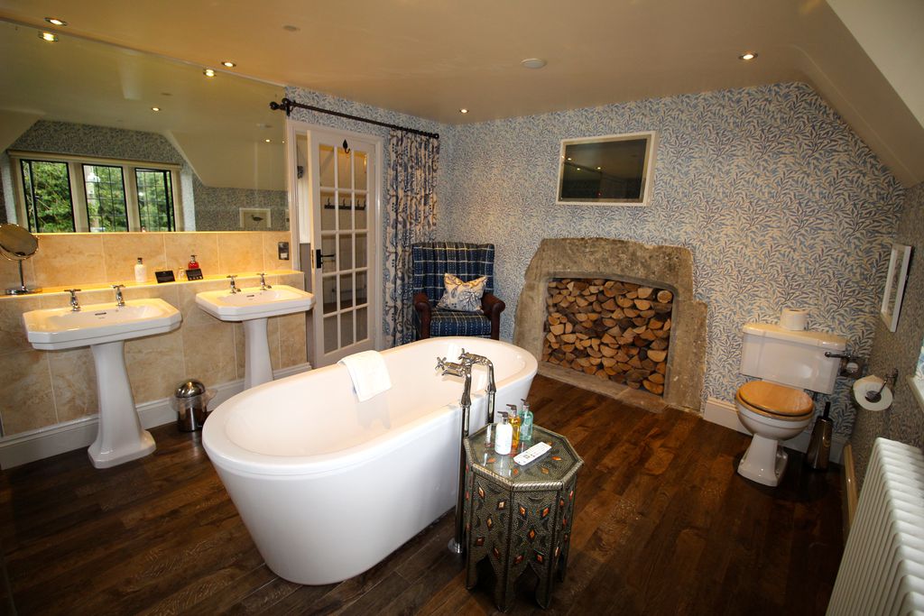 The Lamb Inn gallery - Gallery