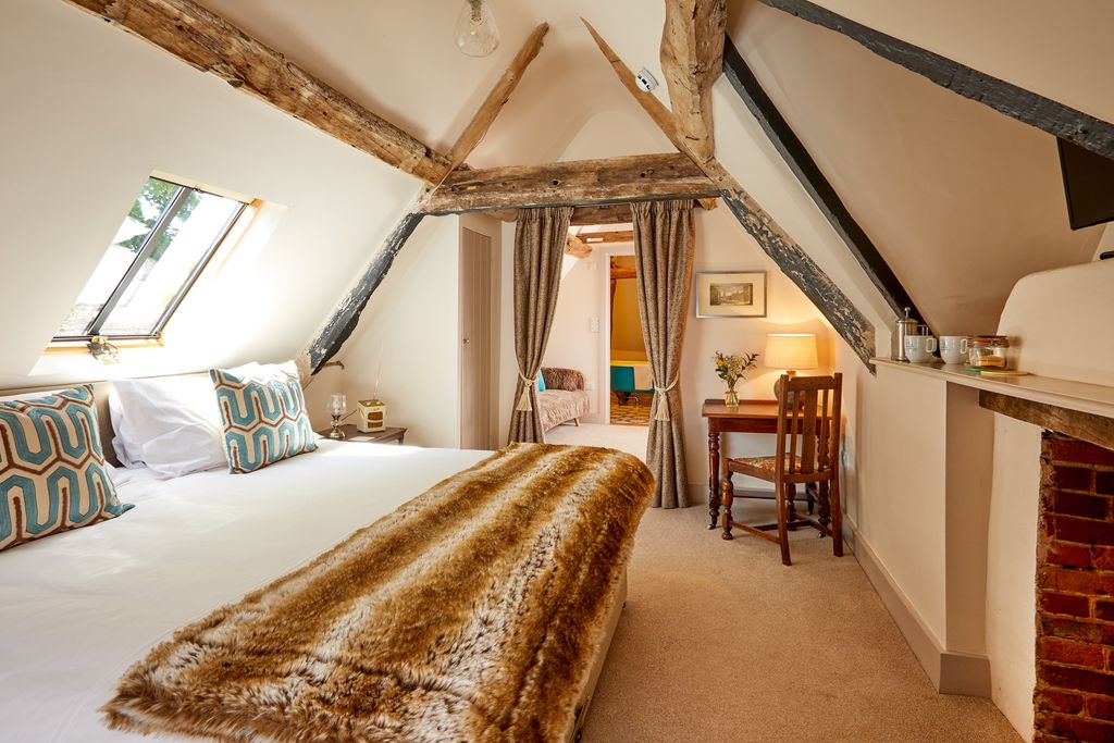 The Greyhound Inn gallery - Gallery