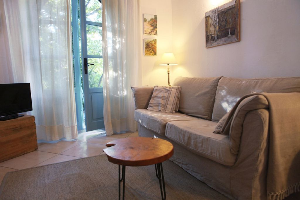 Domaine des Claparedes - La Borie gallery - Gallery