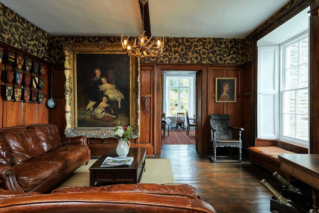The Castle gallery - Gallery