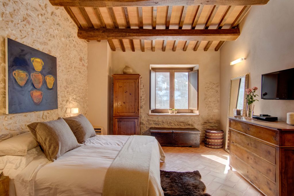 The Black Truffle Lodge gallery - Gallery