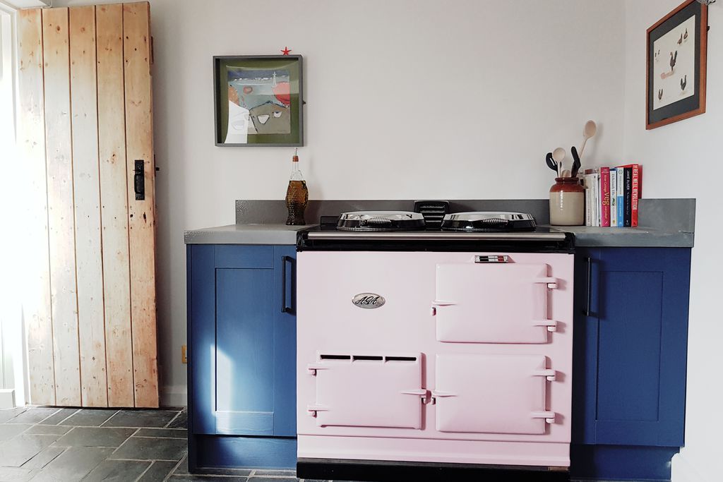 Ivy Cottage Zennor gallery - Gallery
