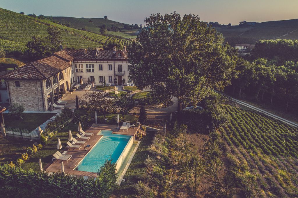 La Cascina - Langhe Country House gallery - Gallery